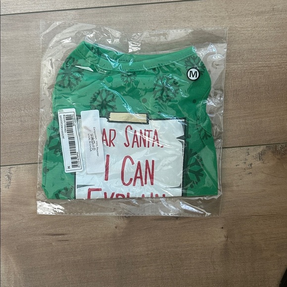 NEW Dear Santa I Can Explain T-Shirt for Dogs and Cats Pets Christmas Novelty - Picture 5 of 7